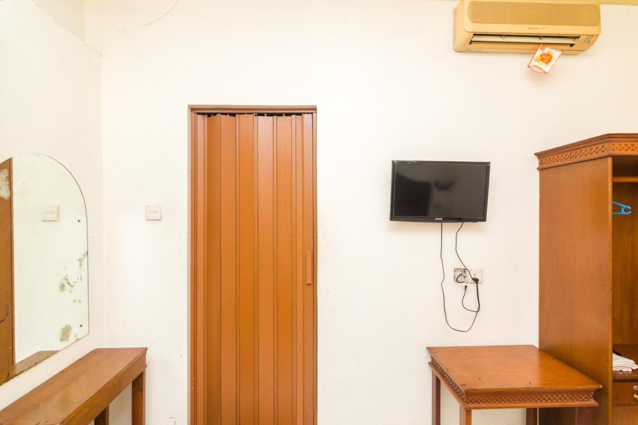 Oyo 2422 Rama Hotel Nagoya Dış mekan fotoğraf