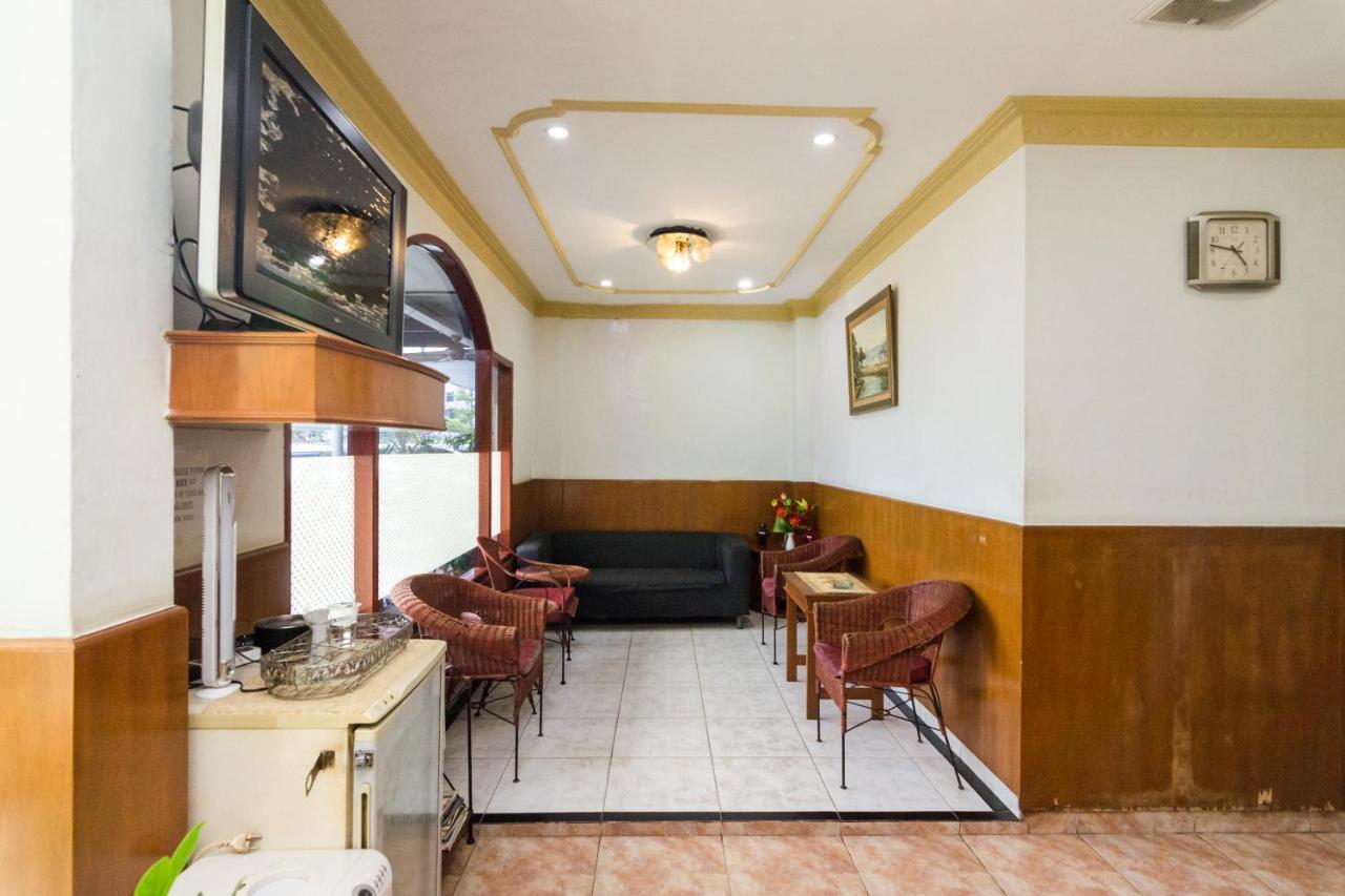 Oyo 2422 Rama Hotel Nagoya Dış mekan fotoğraf